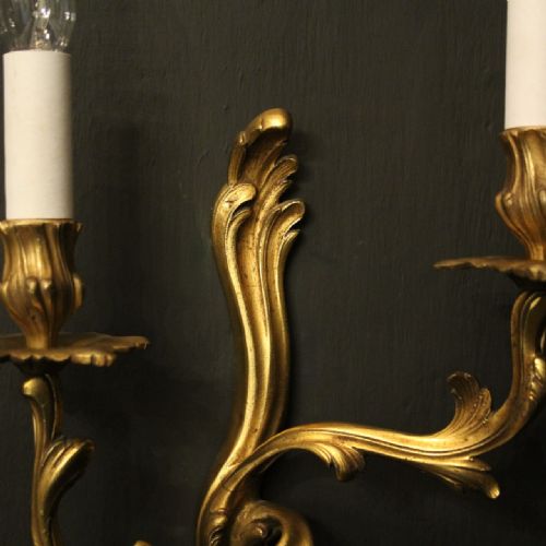 FRENCH PAIR OF GILDED BRONZE ANTIQUE WALL SCONCES - ADDITIONAL PHOTO 5