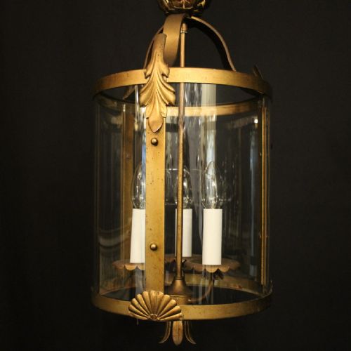 FRENCH GILDED TOLEWARE TRIPLE LIGHT CONVEX HALL LANTERN - ADDITIONAL PHOTO 1