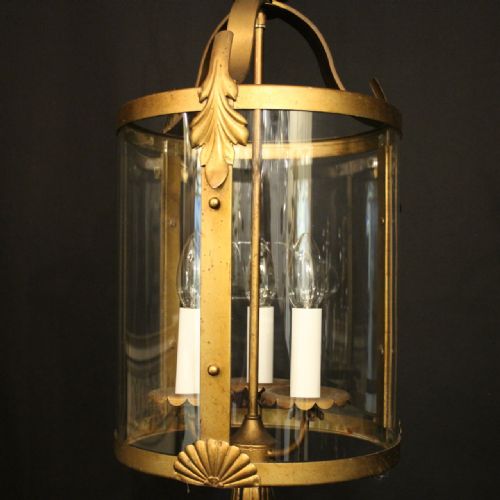FRENCH GILDED TOLEWARE TRIPLE LIGHT CONVEX HALL LANTERN - ADDITIONAL PHOTO 5