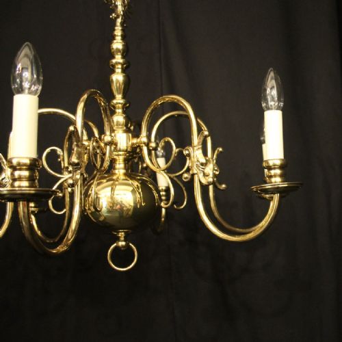 FLEMISH PAIR OF 6 LIGHT BRASS CHANDELIERS - ADDITIONAL PHOTO 4
