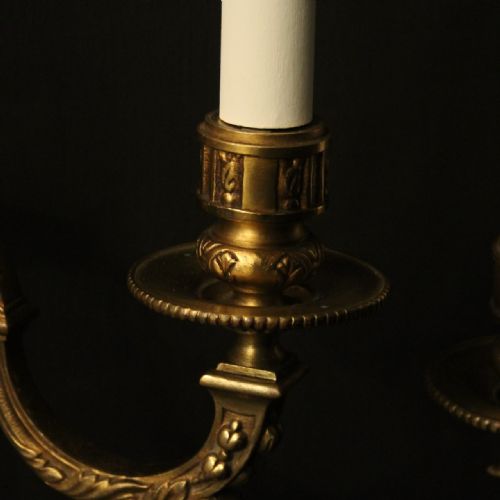 ENGLISH PAIR OF GILDED BRONZE ANTIQUE WALL LIGHTS - ADDITIONAL PHOTO 7
