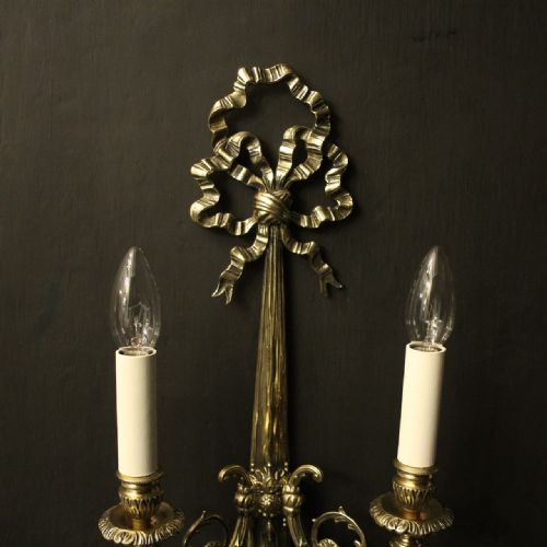 FRENCH LARGE PAIR OF GILDED RIBBON WALL LIGHTS - ADDITIONAL PHOTO 1