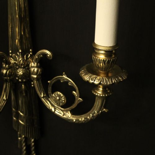 FRENCH LARGE PAIR OF GILDED RIBBON WALL LIGHTS - ADDITIONAL PHOTO 4