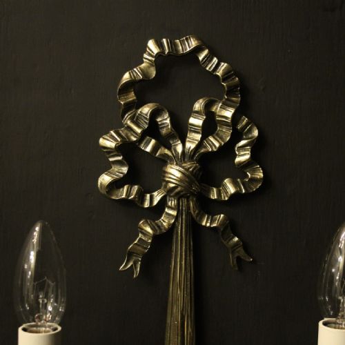 FRENCH LARGE PAIR OF GILDED RIBBON WALL LIGHTS - ADDITIONAL PHOTO 5