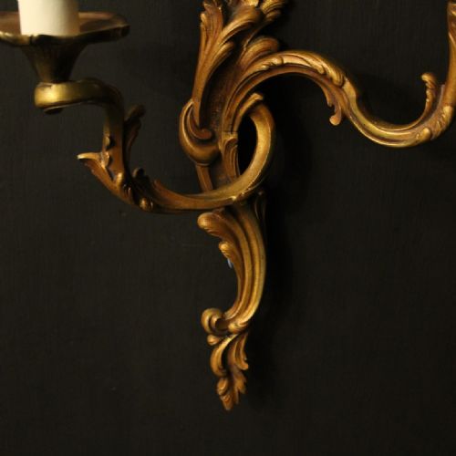 FRENCH PAIR OF GILDED BRONZE TWIN ARM ANTIQUE WALL LIGHTS - ADDITIONAL PHOTO 7