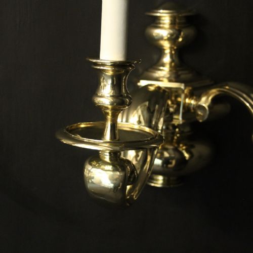 ENGLISH LARGE PAIR OF BRASS ANTIQUE WALL LIGHTS - ADDITIONAL PHOTO 5