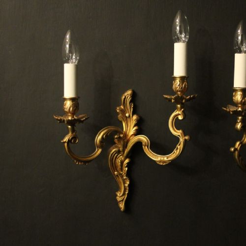 FRENCH PAIR OF GILDED ANTIQUE WALL LIGHTS - ADDITIONAL PHOTO 1