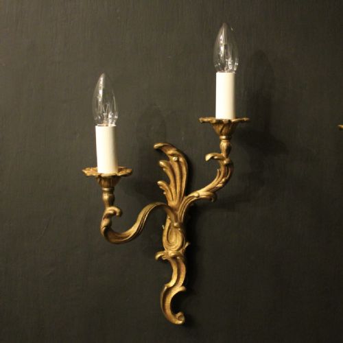 FRENCH PAIR OF GILDED BRONZE ANTIQUE WALL LIGHTS - ADDITIONAL PHOTO 1