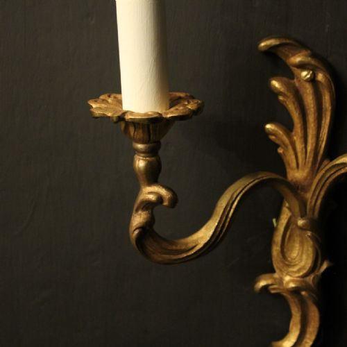 FRENCH PAIR OF GILDED BRONZE ANTIQUE WALL LIGHTS - ADDITIONAL PHOTO 6
