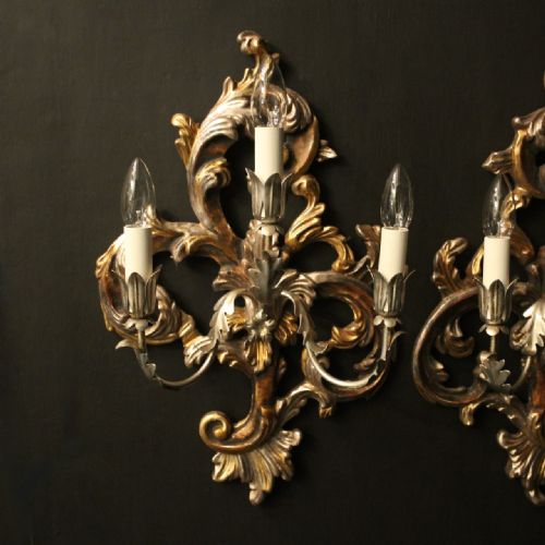 FLORENTINE PAIR OF SILVER GILTWOOD TRIPLE ARM WALL LIGHTS - ADDITIONAL PHOTO 1