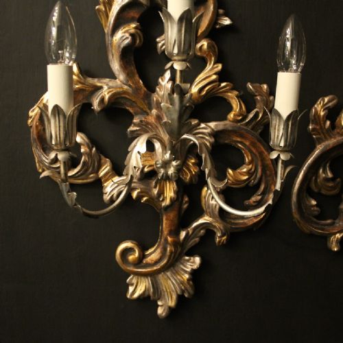FLORENTINE PAIR OF SILVER GILTWOOD TRIPLE ARM WALL LIGHTS - ADDITIONAL PHOTO 7