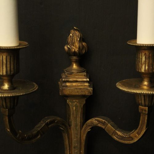 FRENCH PAIR OF GILDED BRONZE ANTIQUE WALL SCONCES - ADDITIONAL PHOTO 3