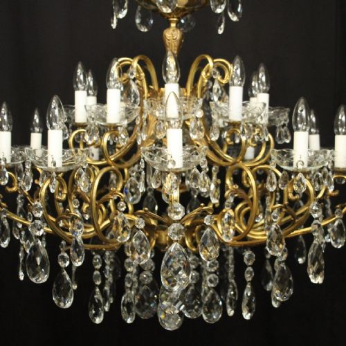 ITALIAN GILDED BRONZE CRYSTAL 21 LIGHT ANTIQUE CHANDELIER - ADDITIONAL PHOTO 6