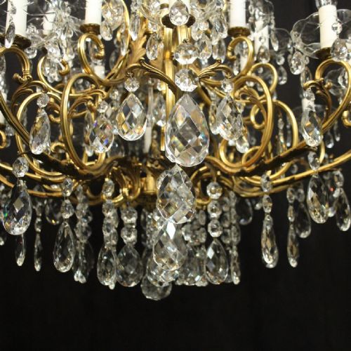 ITALIAN GILDED BRONZE CRYSTAL 21 LIGHT ANTIQUE CHANDELIER - ADDITIONAL PHOTO 7