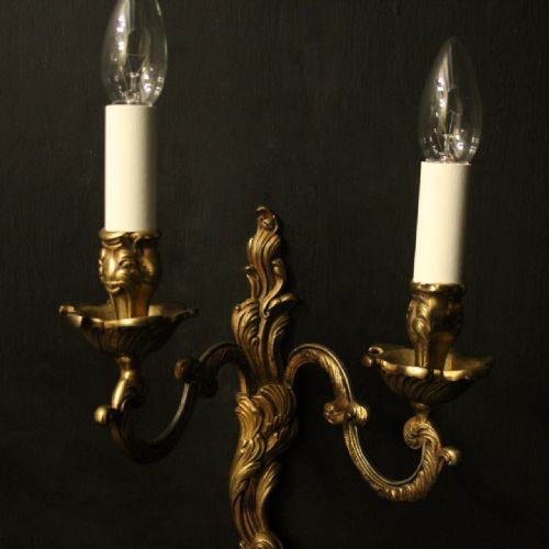 FRENCH PAIR OF GILDED BRONZE ANTIQUE WALL LIGHTS - ADDITIONAL PHOTO 2
