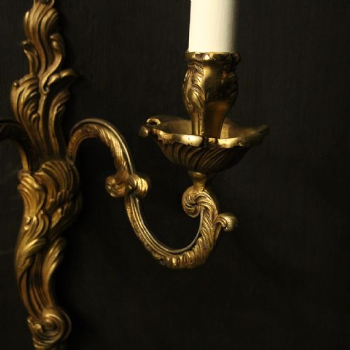 FRENCH PAIR OF GILDED BRONZE ANTIQUE WALL LIGHTS - ADDITIONAL PHOTO 4