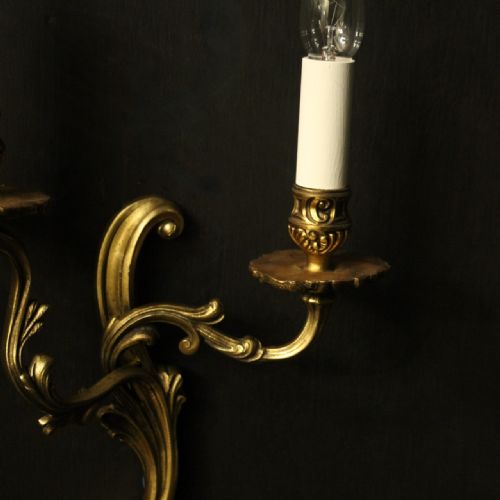 FRENCH PAIR OF GILDED ANTIQUE WALL LIGHTS - ADDITIONAL PHOTO 4