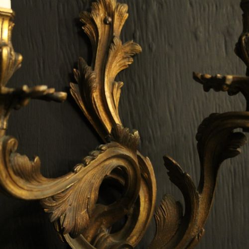 FRENCH 19TH C PAIR OF GILDED BRONZE ANTIQUE WALL SCONCES - ADDITIONAL PHOTO 5