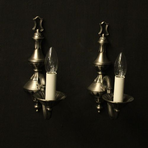 FRENCH PAIR OF SILVER GILDED WALL LIGHTS - ADDITIONAL PHOTO 1