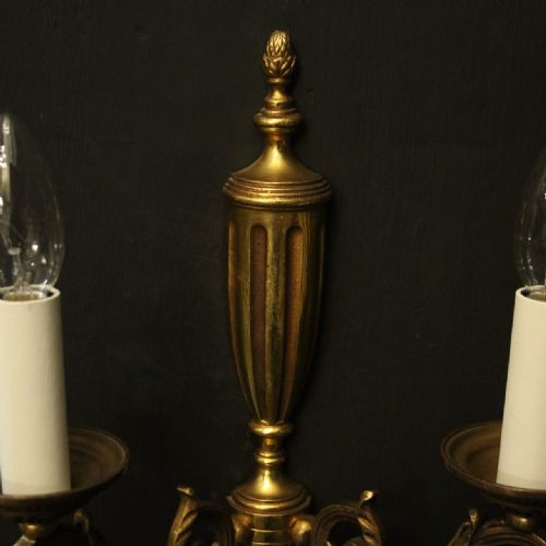 FRENCH PAIR OF GILDED BRONZE WALL LIGHTS - ADDITIONAL PHOTO 2