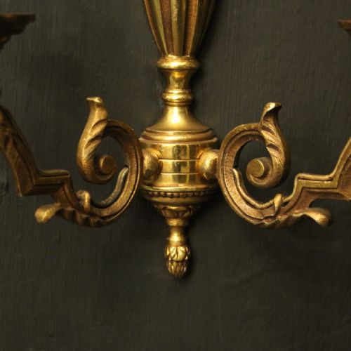 FRENCH PAIR OF GILDED BRONZE WALL LIGHTS - ADDITIONAL PHOTO 8