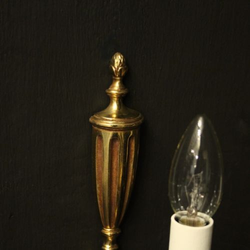 FRENCH PAIR OF GILDED BRONZE SINGLE ARM WALL LIGHTS - ADDITIONAL PHOTO 4