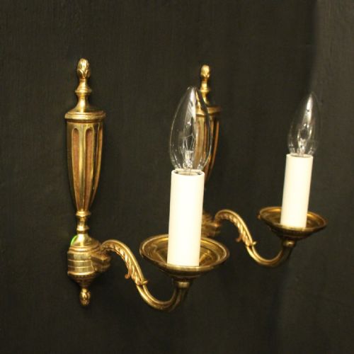 FRENCH PAIR OF GILDED BRONZE SINGLE ARM WALL LIGHTS - ADDITIONAL PHOTO 8