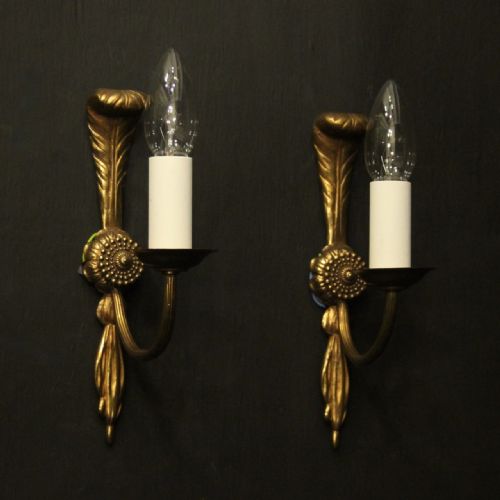 FRENCH PAIR OF SINGLE ARM ANTIQUE WALL LIGHTS - ADDITIONAL PHOTO 1