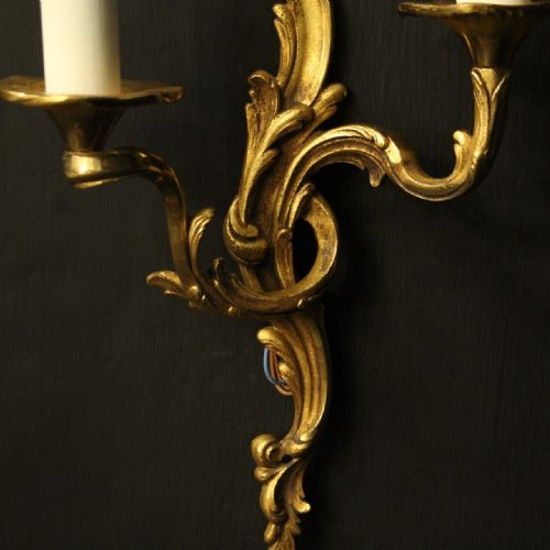 FRENCH PAIR OF GILDED BRONZE ANTIQUE WALL LIGHTS - ADDITIONAL PHOTO 7