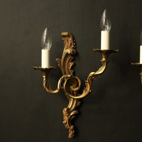 FRENCH PAIR OF GILDED BRONZE ANTIQUE WALL LIGHTS - ADDITIONAL PHOTO 1