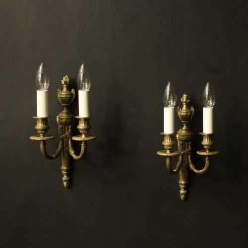 french pair of gilded bronze antique wall lights - CATEGORY: ANTIQUE LIGHTING - DATED 19TH CENTURY