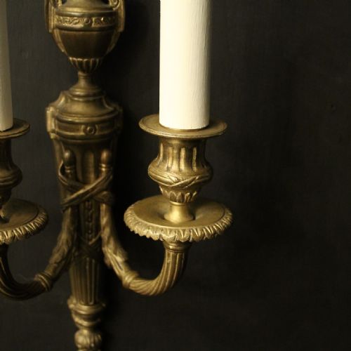 FRENCH PAIR OF GILDED BRONZE ANTIQUE WALL LIGHTS - ADDITIONAL PHOTO 4