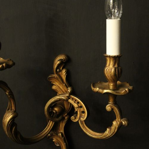 FRENCH PAIR OF GILDED BRONZE ANTIQUE WALL LIGHTS - ADDITIONAL PHOTO 3