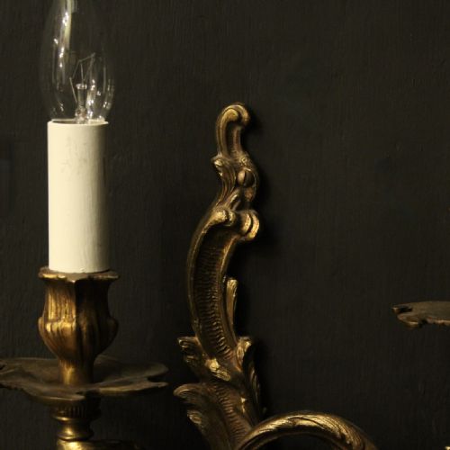 FRENCH PAIR OF GILDED BRASS ANTIQUE WALL LIGHTS - ADDITIONAL PHOTO 4