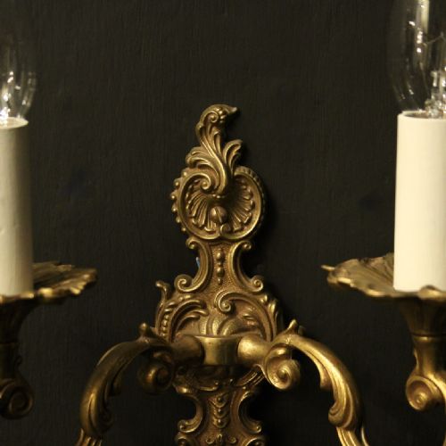 FRENCH PAIR OF GILDED TWIN ARM ANTIQUE WALL LIGHTS - ADDITIONAL PHOTO 3