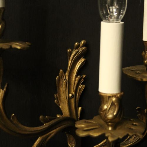 FRENCH PAIR OF GILDED BRONZE ANTIQUE WALL SCONCES - ADDITIONAL PHOTO 6