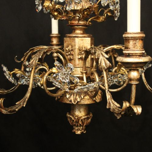FLORENTINE PAIR OF SILVER GILTWOOD 6 LIGHT CHANDELIERS - ADDITIONAL PHOTO 4