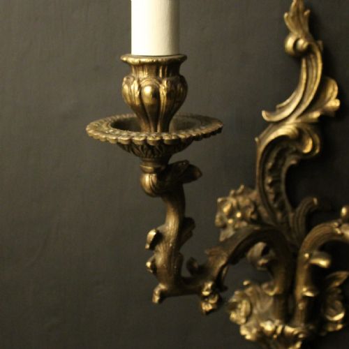 FRENCH PAIR OF GILDED BRASS WALL LIGHTS - ADDITIONAL PHOTO 2