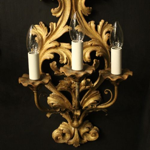 ITALIAN PAIR OF GILTWOOD ANTIQUE WALL LIGHTS - ADDITIONAL PHOTO 2
