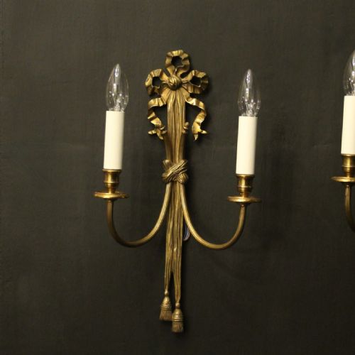 FRENCH PAIR OF GILDED RIBBON ANTIQUE WALL LIGHTS - ADDITIONAL PHOTO 1