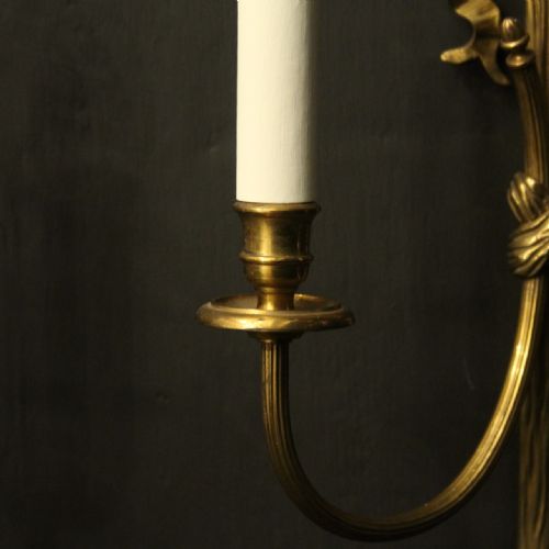 FRENCH PAIR OF GILDED RIBBON ANTIQUE WALL LIGHTS - ADDITIONAL PHOTO 3