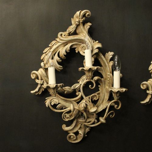 FLORENTINE POLYCHROME TRIPLE ARM WALL LIGHTS - ADDITIONAL PHOTO 1