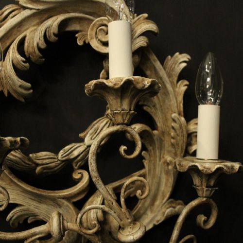 FLORENTINE POLYCHROME TRIPLE ARM WALL LIGHTS - ADDITIONAL PHOTO 2
