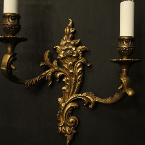 FRENCH PAIR OF GILDED BRONZE ANTIQUE WALL LIGHTS - ADDITIONAL PHOTO 3