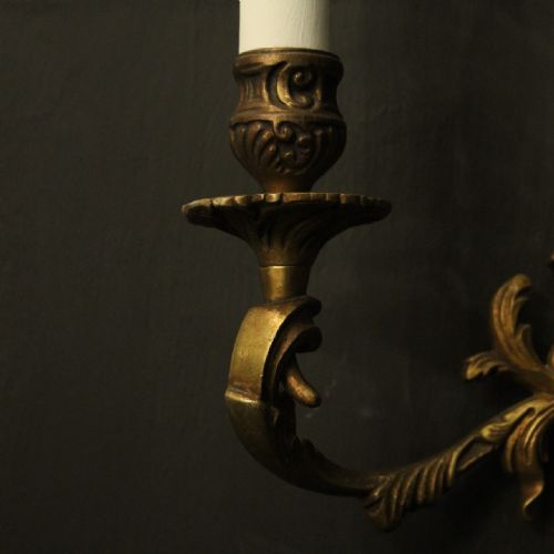 FRENCH PAIR OF GILDED BRONZE ANTIQUE WALL LIGHTS - ADDITIONAL PHOTO 8
