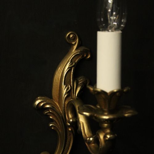 FRENCH GILDED BRONZE SINGLE ARM WALL LIGHTS - ADDITIONAL PHOTO 4