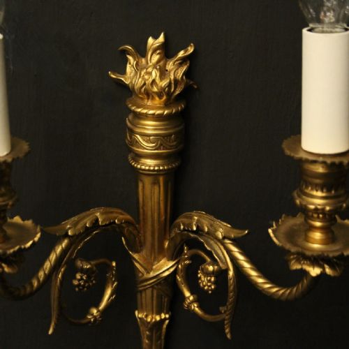 FRENCH PAIR OF GILDED ANTIQUE WALL LIGHTS - ADDITIONAL PHOTO 2