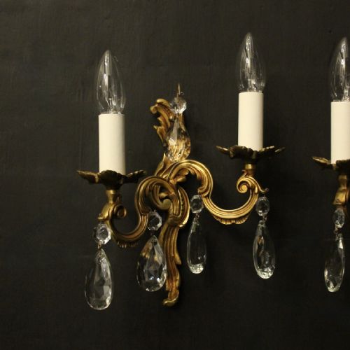 FRENCH PAIR OF GILDED TWIN ARM ANTIQUE WALL LIGHTS - ADDITIONAL PHOTO 1