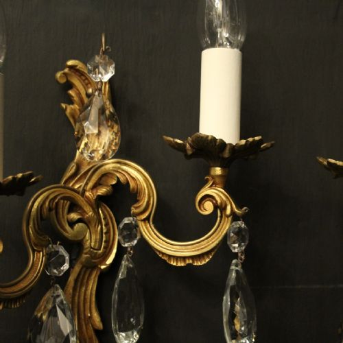 FRENCH PAIR OF GILDED TWIN ARM ANTIQUE WALL LIGHTS - ADDITIONAL PHOTO 3