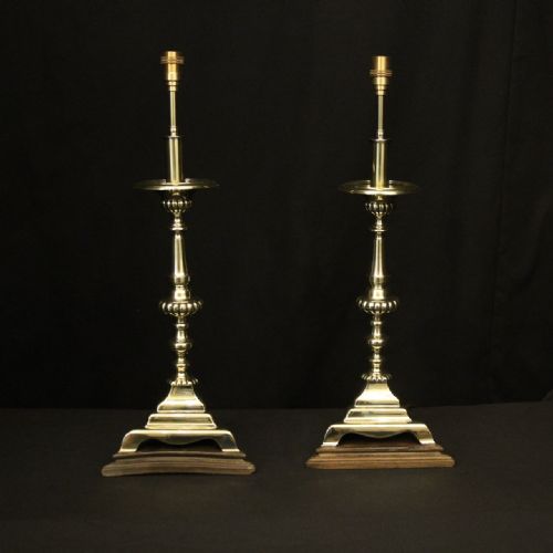 english pair of brass antique table lamps - CATEGORY: ANTIQUE LIGHTING - DATED 1920